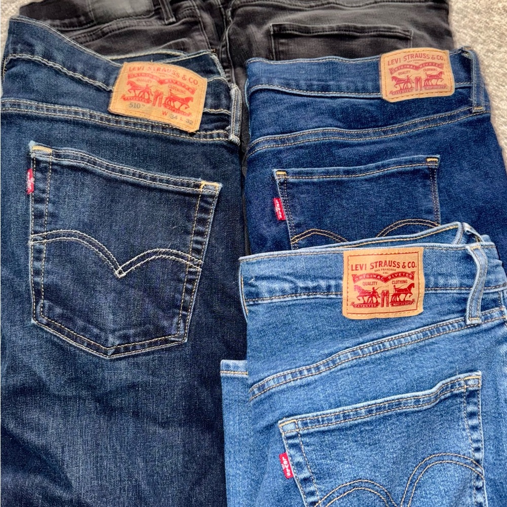 Lot of Levi jeans